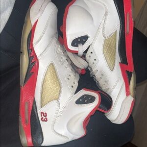Jordan 5's Fire Red 6.5Y